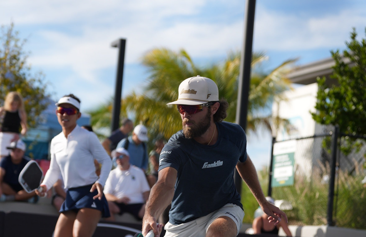 Pilla Pickleball Razor Series | High-Performance Pickleball Eyewear & Kits